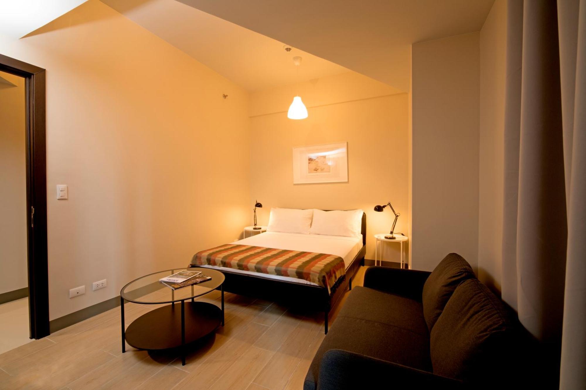 Uptown Parksuites Apartments Tower 2 Bgc By Ph Staycation Manila Zewnętrze zdjęcie
