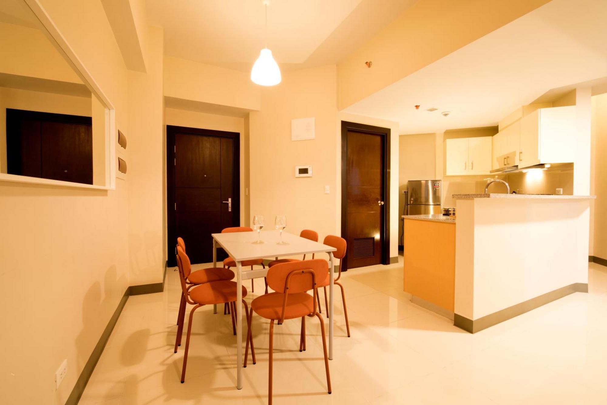 Uptown Parksuites Apartments Tower 2 Bgc By Ph Staycation Manila Zewnętrze zdjęcie